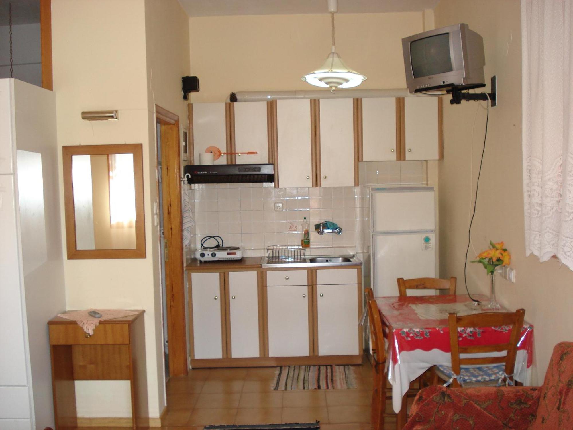 Zephyros Hotel Vitína Kültér fotó