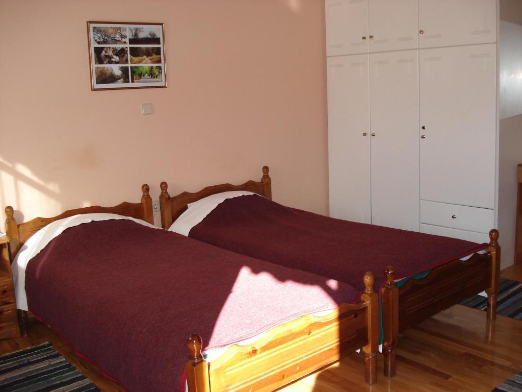 Zephyros Hotel Vitína Szoba fotó