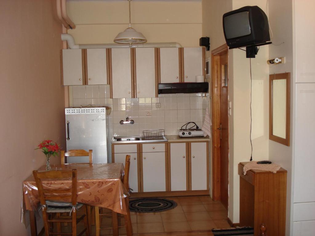 Zephyros Hotel Vitína Szoba fotó